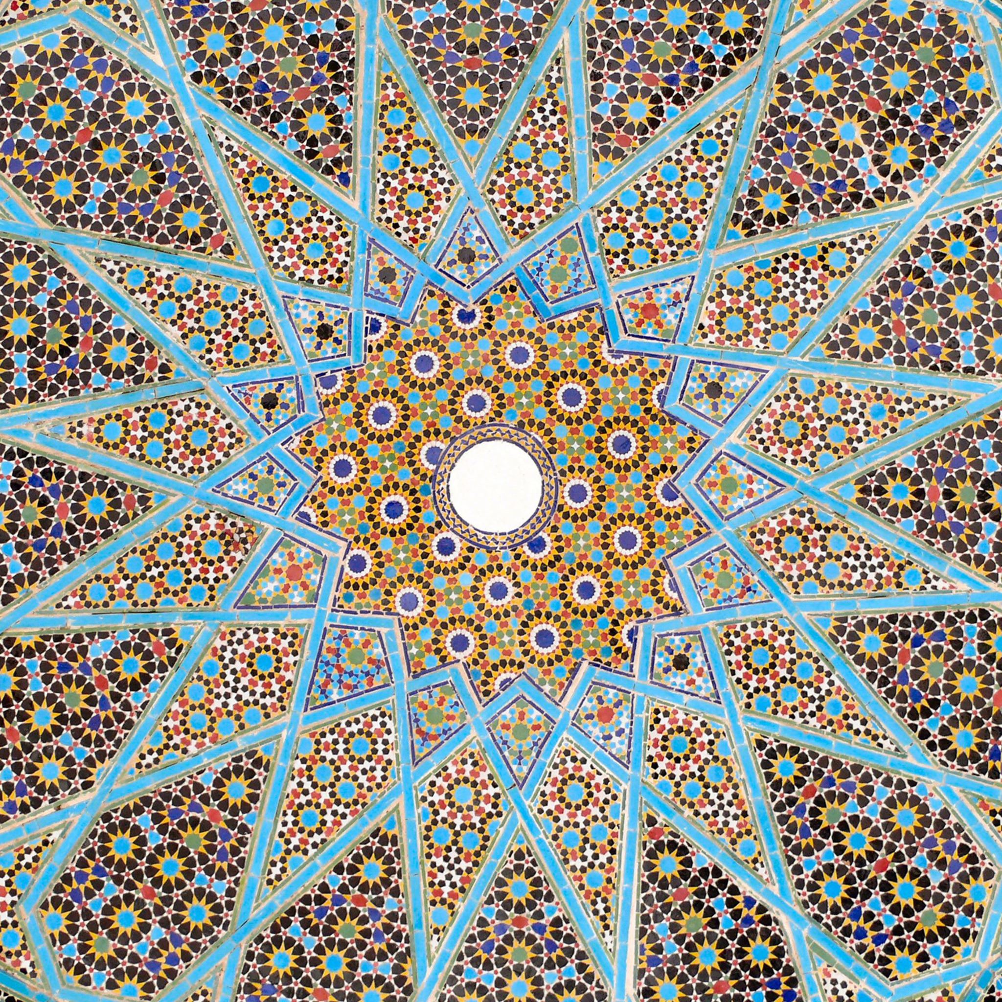 Tomb Of Hafez iPad Air wallpaper 