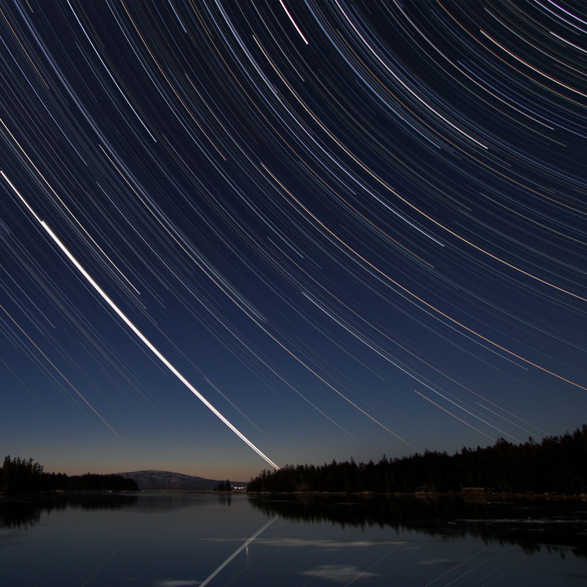 Meteor Over Acadia iPad Air wallpaper 