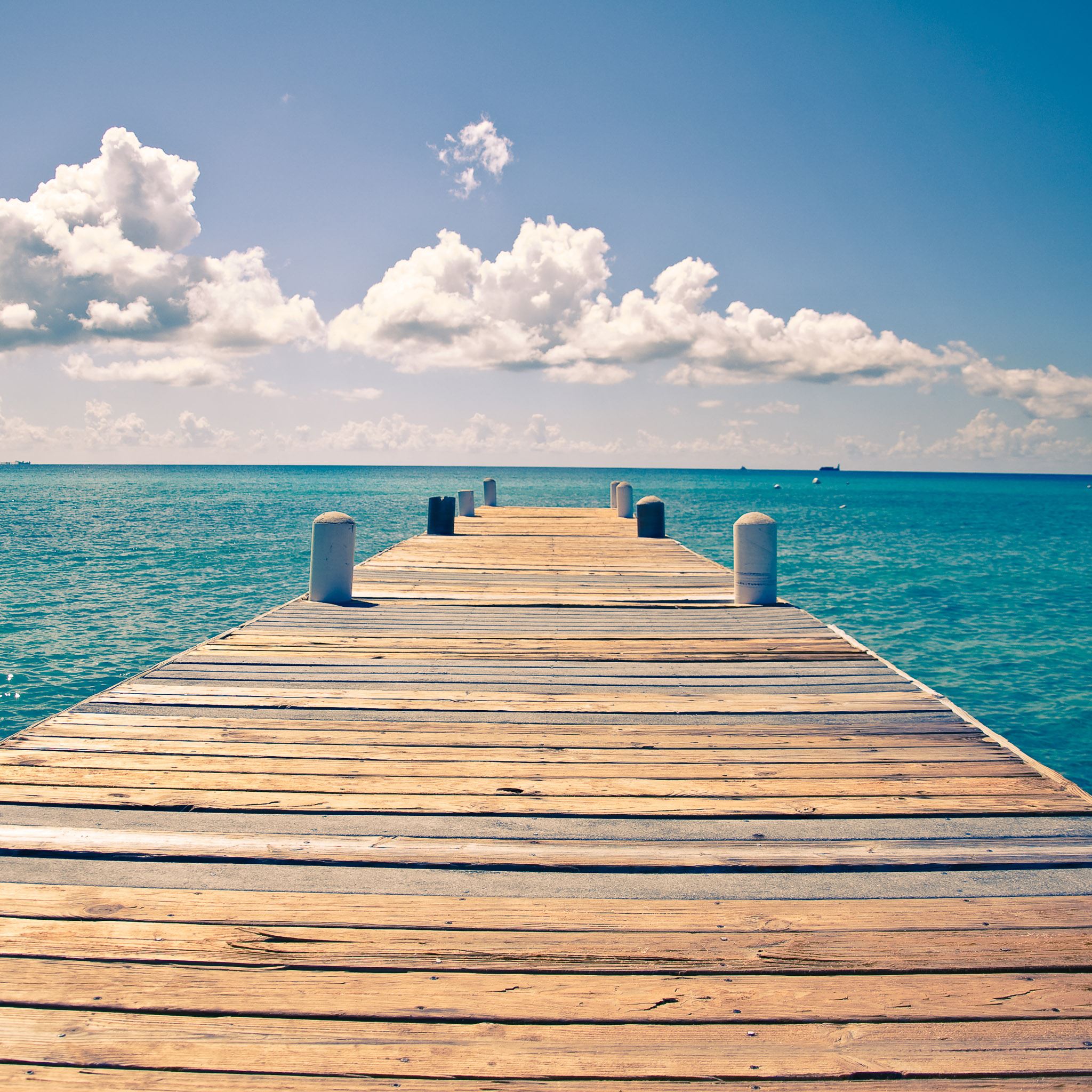 Sunny Endless Ocean Dock View iPad Air wallpaper 