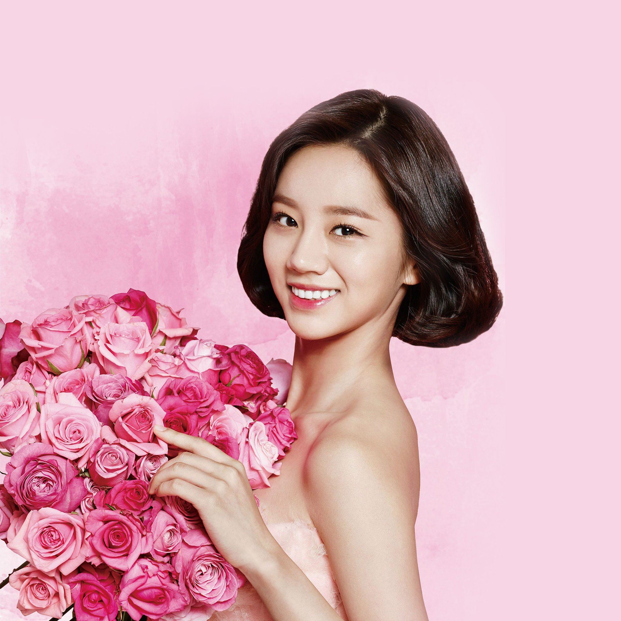 Flower Hyeri Cute Pink Kpop Girl iPad Air wallpaper 