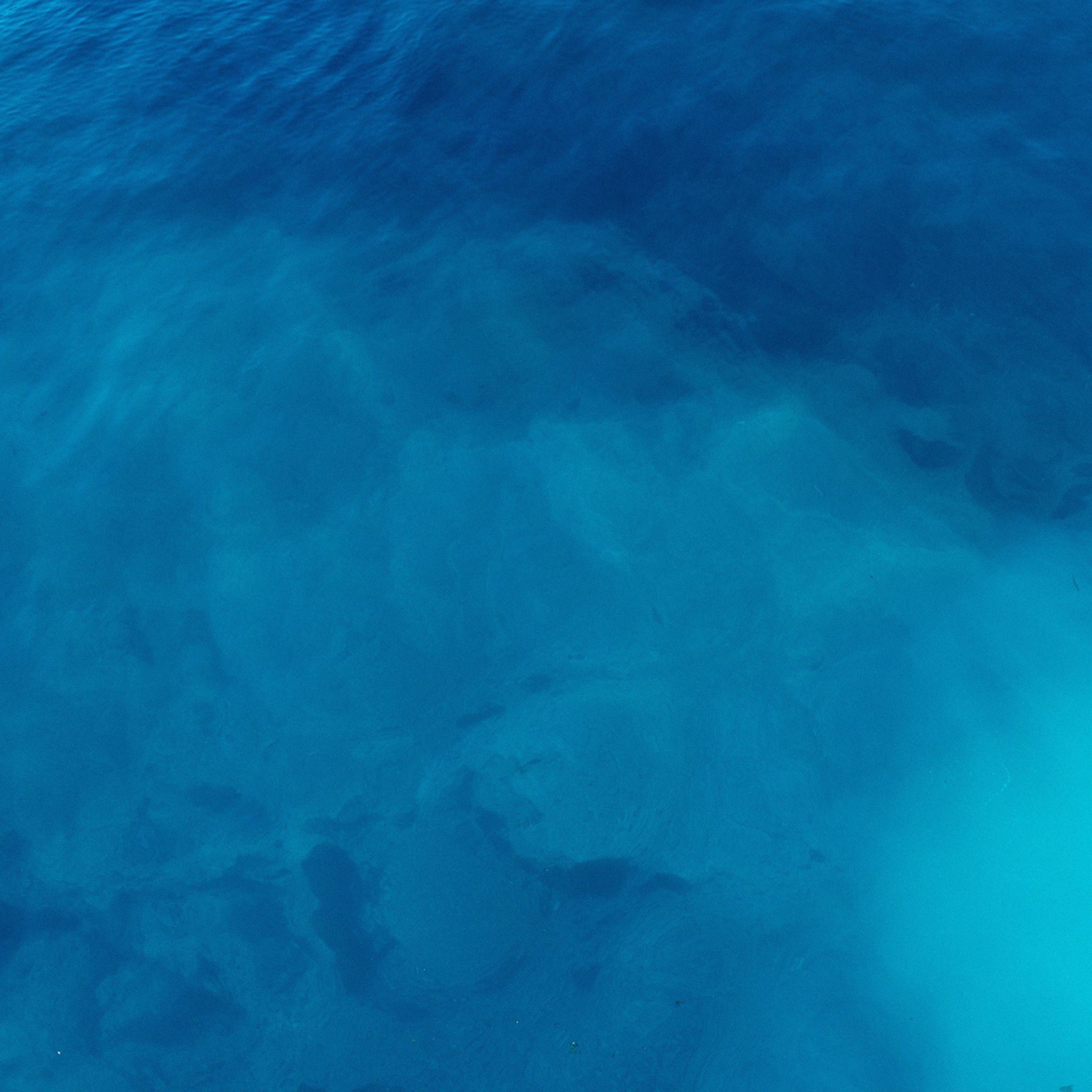 Blue Ocean Water Nature Sea iPad Air wallpaper 