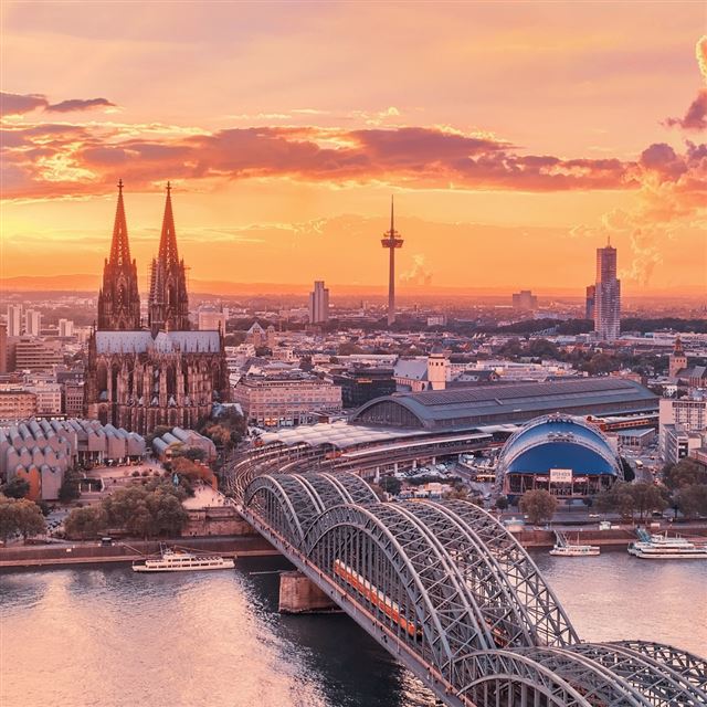 Cologne City iPad wallpaper 