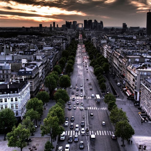Paris Aerial View From Triumphal Arch In Louvre Direction iPad wallpaper 