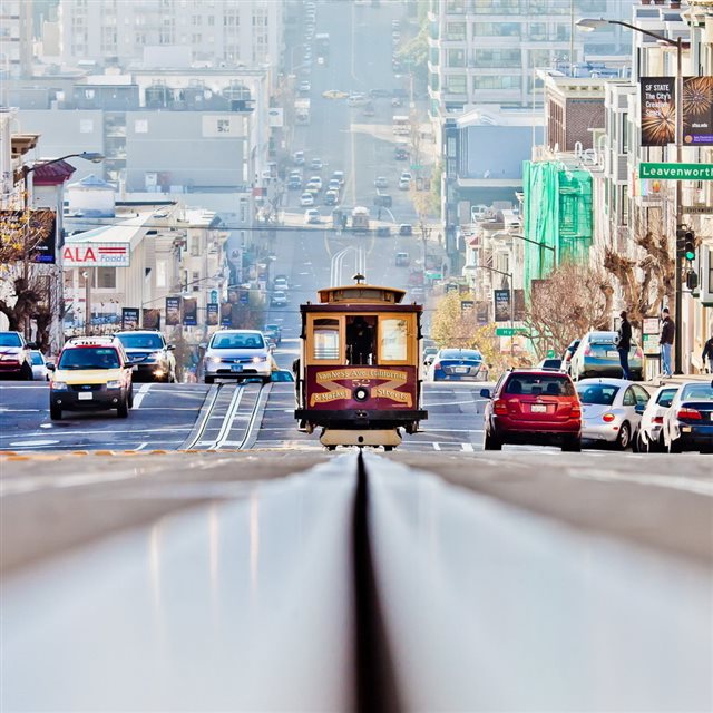 Lombard Street San Francisco iPad wallpaper 