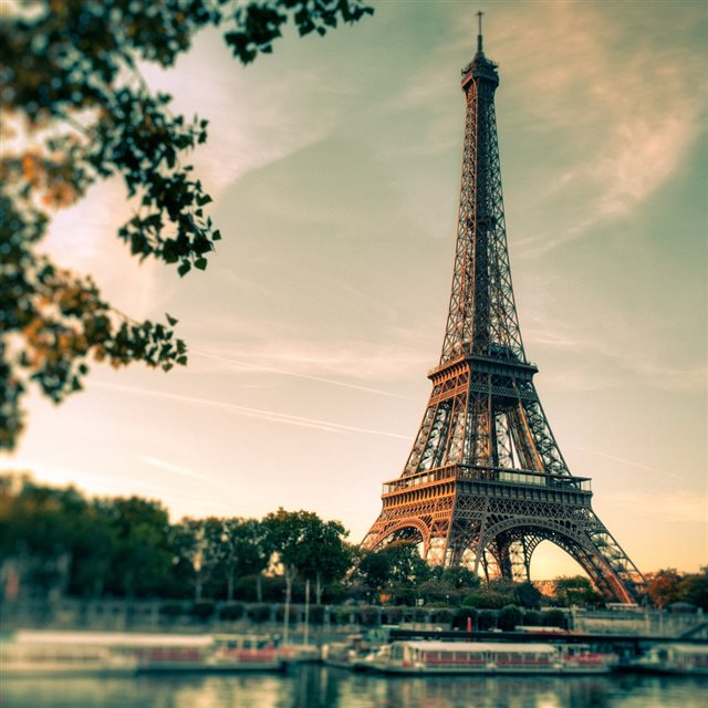 Lovely Eiffel Tower View iPad wallpaper 