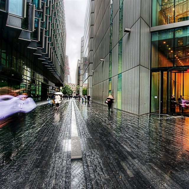 London Street Rainy Weather iPad wallpaper 