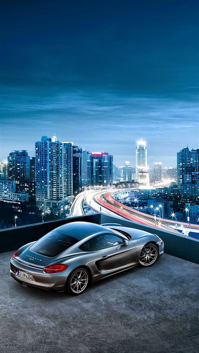 Porsche Cayenne City View iPhone 8 wallpaper 