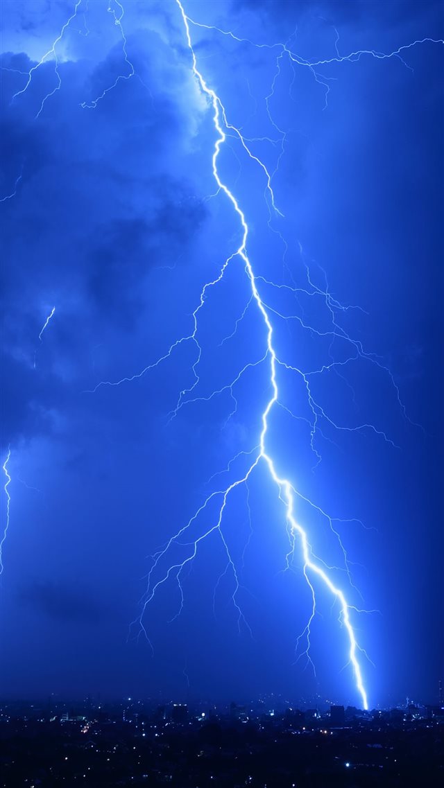 Cool Lightning Strikes iPhone 8 wallpaper 