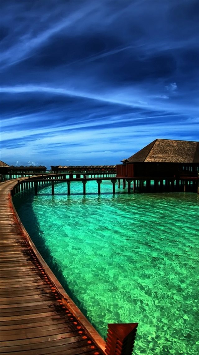 Nature Heaven Maldives Crystal Clear Sea Skyscape iPhone 8 wallpaper 