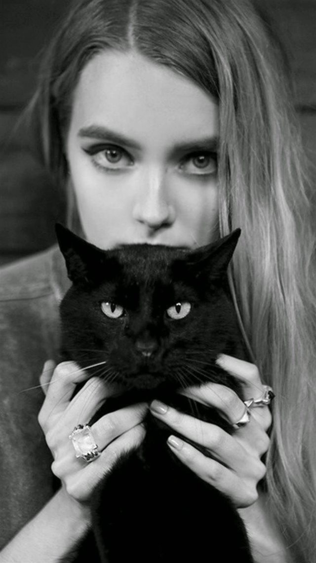 Blonde Girl With Black Cat iPhone 8 wallpaper 