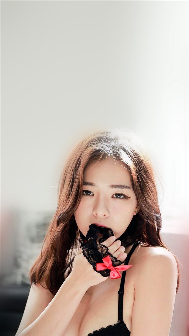 Haneul Girl Cute Model Kpop iPhone 8 wallpaper 
