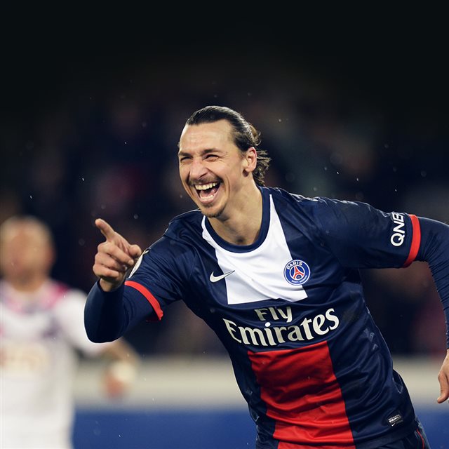 Ibrahimovic Sports Soccer iPad wallpaper 