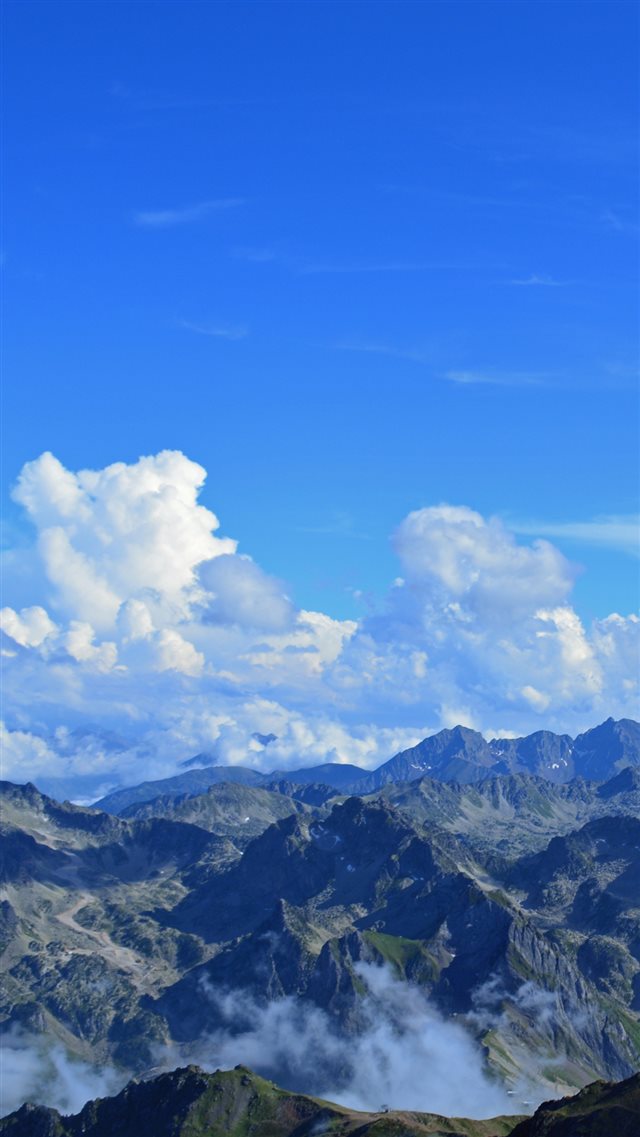 Pyrenees France Mountains Panorama iPhone 8 wallpaper 