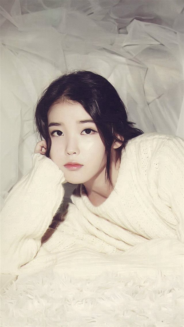 IU Kpop Girl Cute Photography iPhone 8 wallpaper 