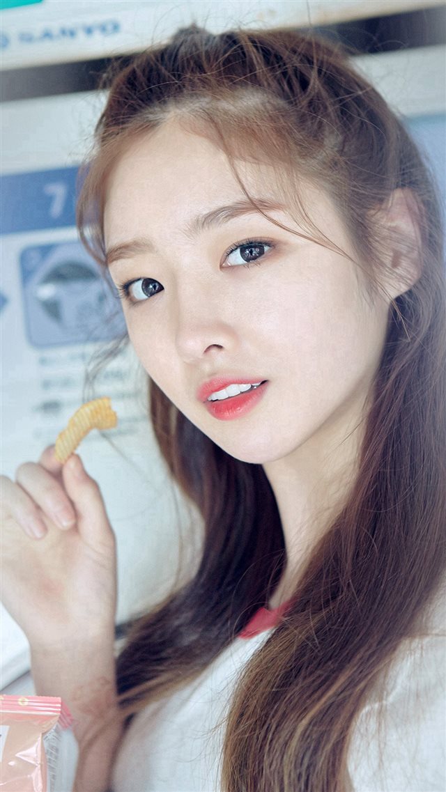 Cute Girl Kpop Young iPhone 8 wallpaper 