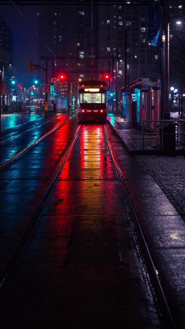 Trolley stop city evening lighting iPhone 8 wallpaper 