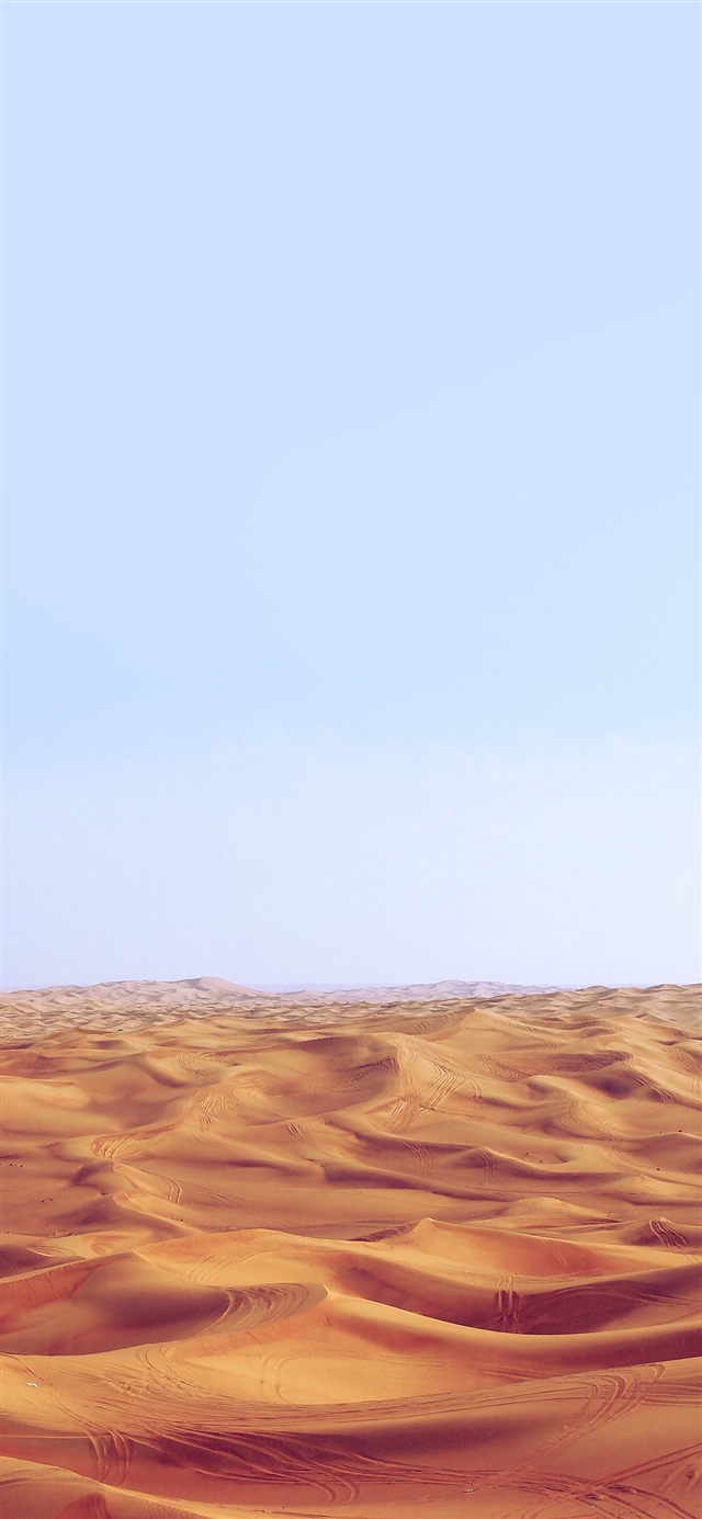 Desert minimal blue sky earth iPhone X wallpaper 