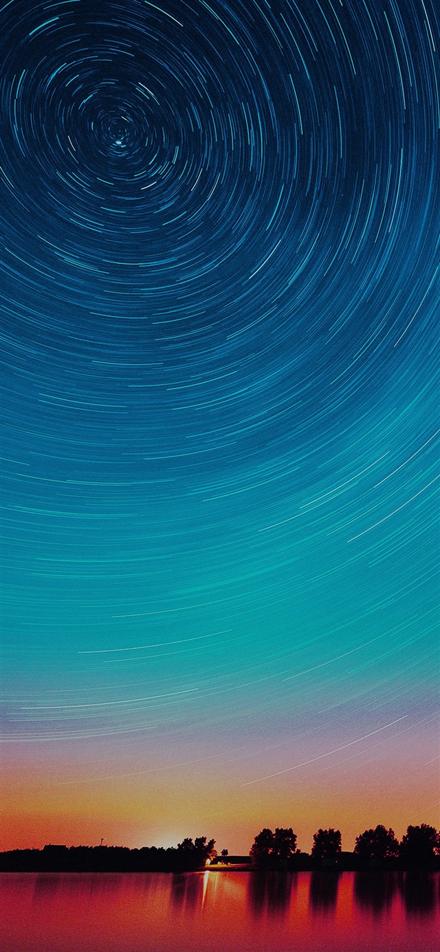 Star gazing night with love ones iPhone X wallpaper 