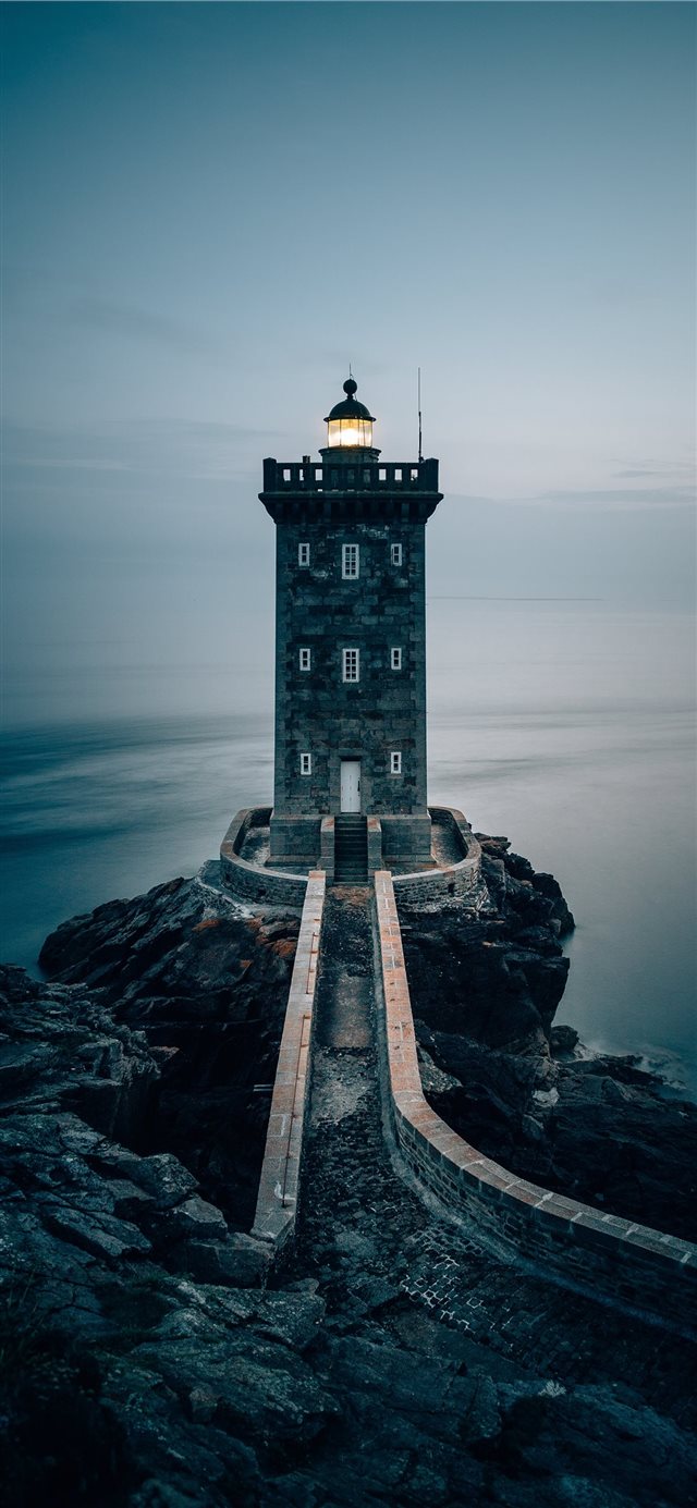 Lighthouse in the Brittany  France iPhone X wallpaper 