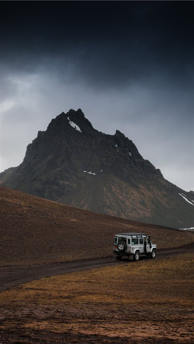 Iceland iPhone 8 wallpaper 