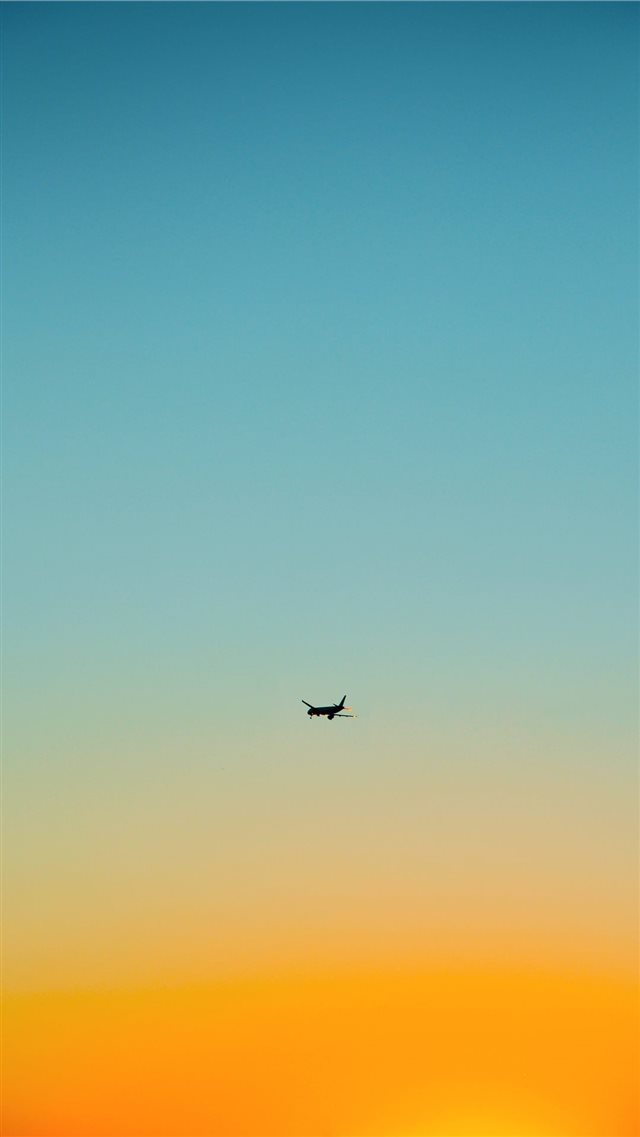 Side Up iPhone 8 wallpaper 