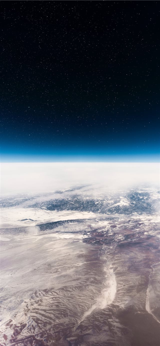 Interstellar iPhone X wallpaper 