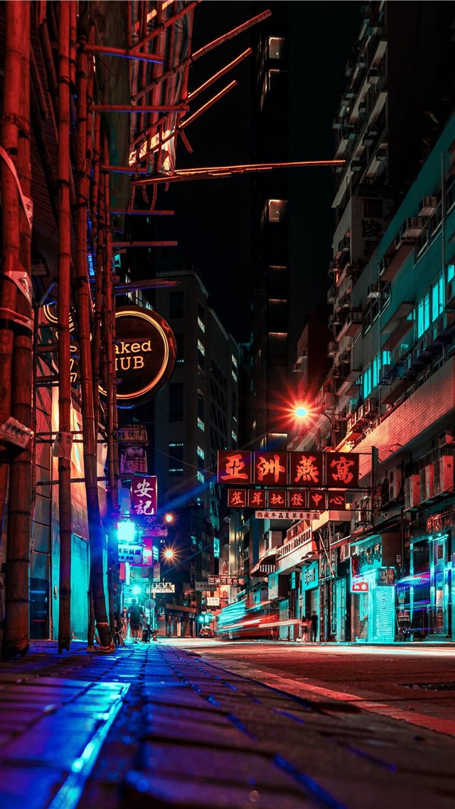 night in Hong Kong iPhone 8 wallpaper 