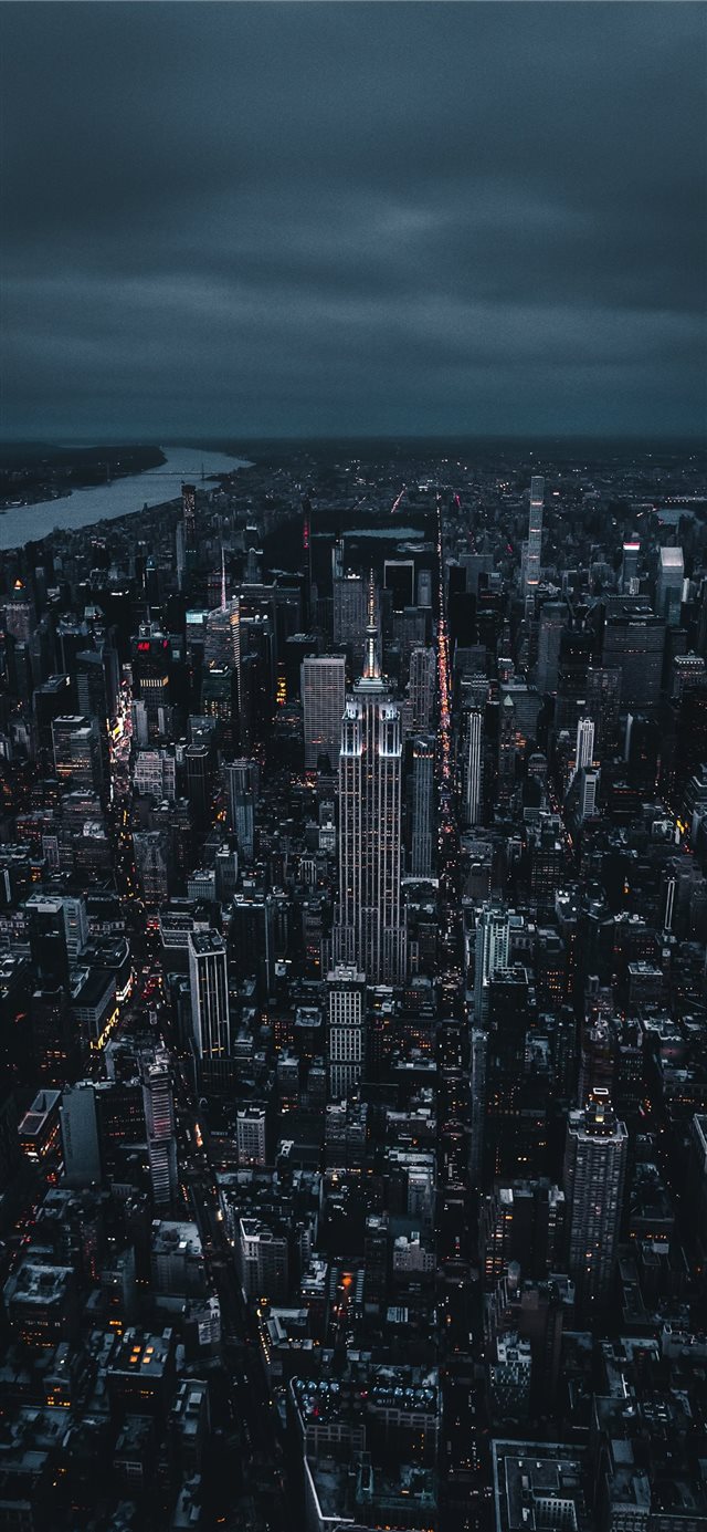 Empire State Building  iPhone X wallpaper 