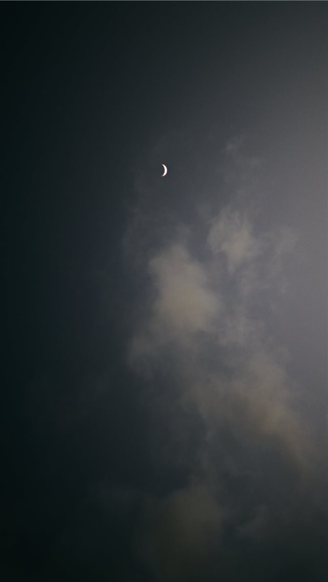 Dusk Relaxation iPhone 8 wallpaper 