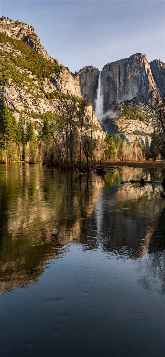 The reflection of Yosemite Falls appears in spring... iPhone X wallpaper 
