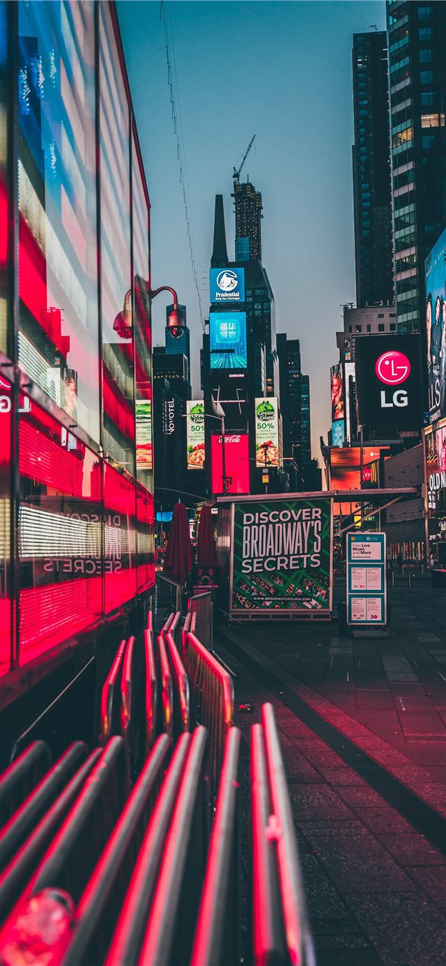 Times Square  New York  United States iPhone X wallpaper 