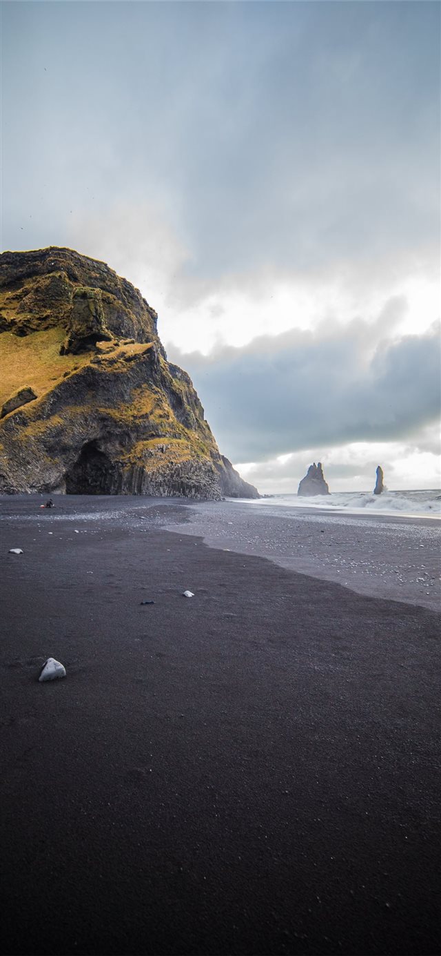 Vik Black Sand Shores  Vik  Iceland iPhone X wallpaper 