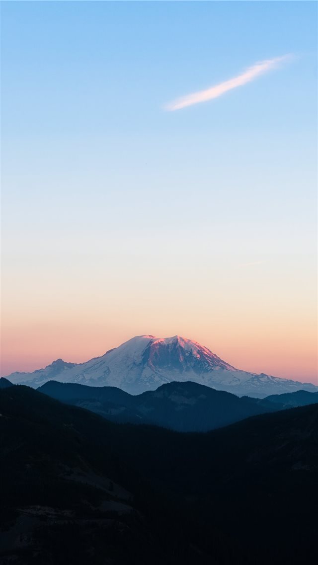 Mountain Rainier National Park  WA iPhone 8 wallpaper 