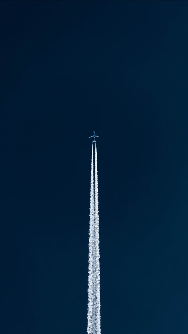 fighter jet airshow iPhone SE wallpaper 