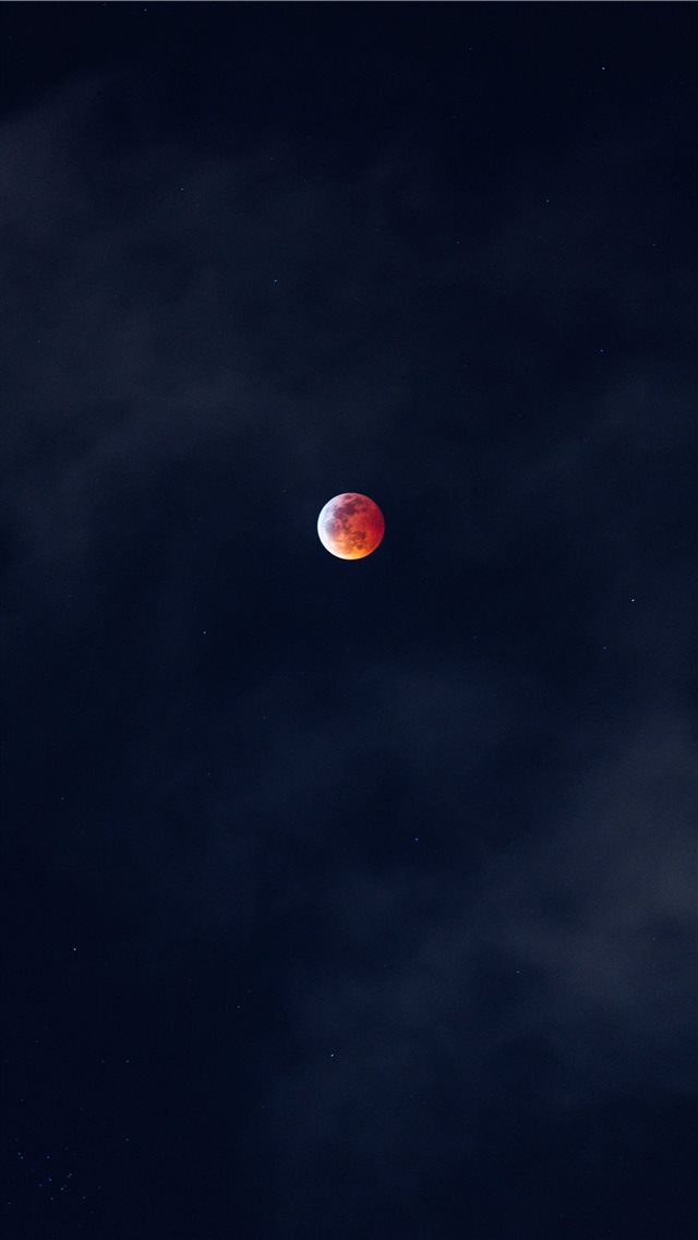 red and white full moon iPhone SE wallpaper 