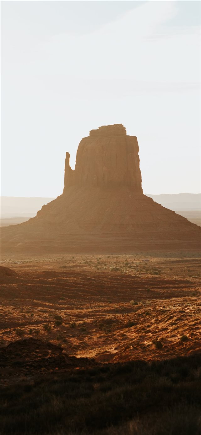 Monument Valley California iPhone X wallpaper 