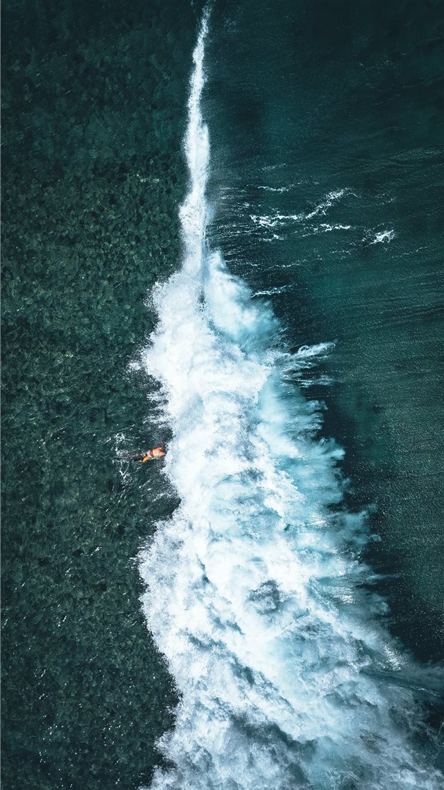 waterfall top view photography iPhone 8 wallpaper 