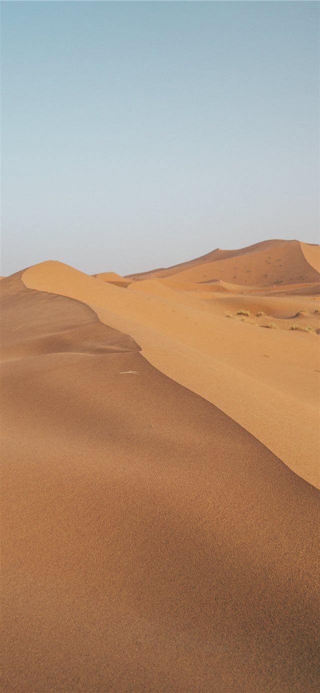 Sahara Desert in Morocco iPhone X wallpaper 