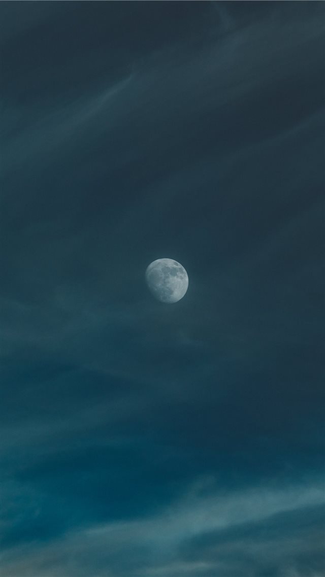 moon on gloomy sky iPhone 8 wallpaper 