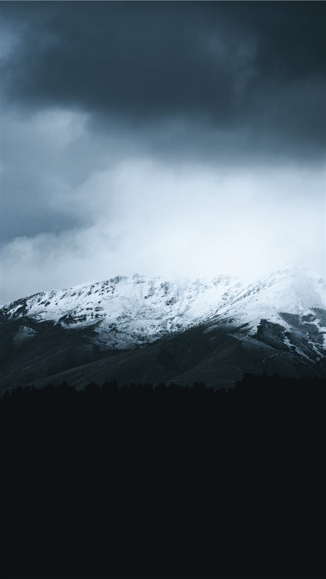 snow covered mountain iPhone 8 wallpaper 