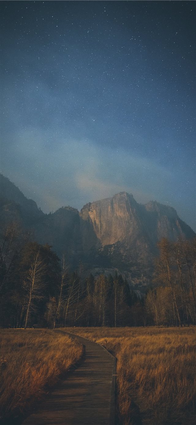 rocky mountain photography iPhone X wallpaper 