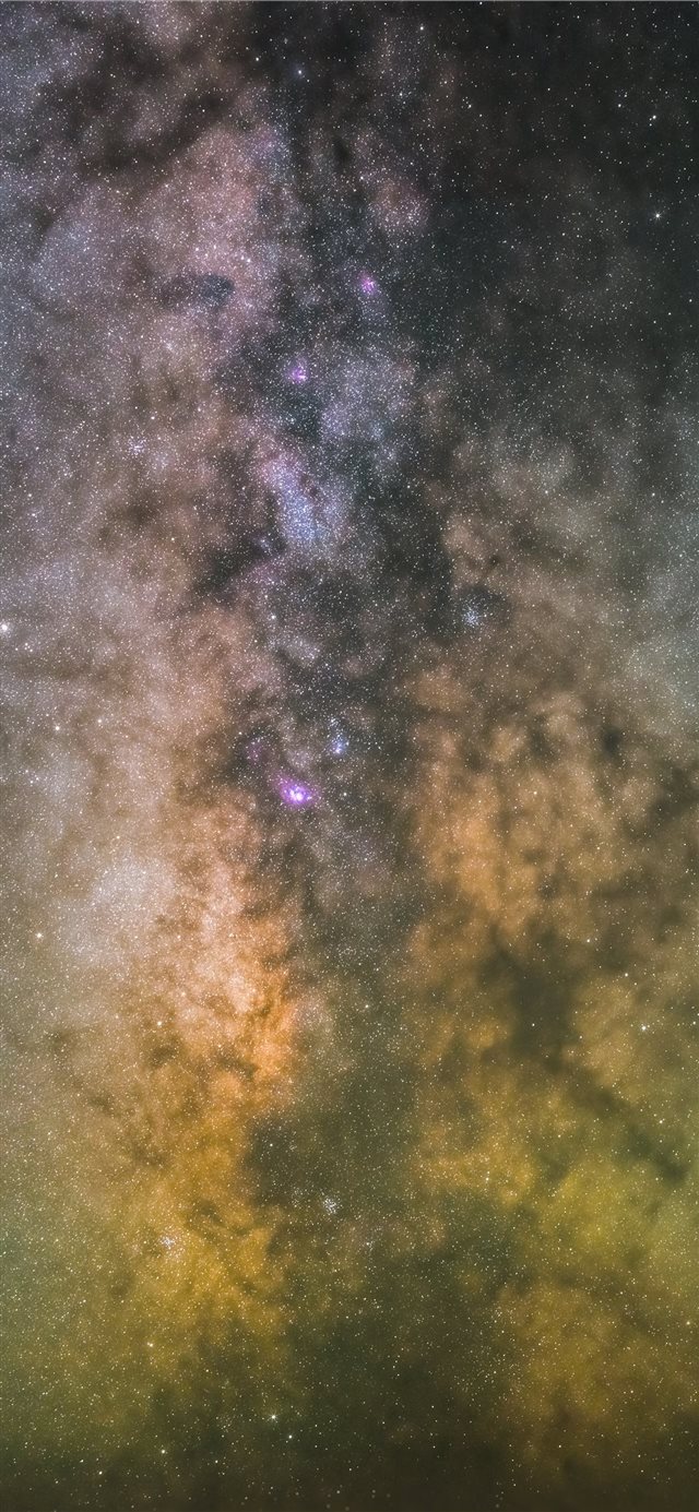 Milky Way iPhone X wallpaper 
