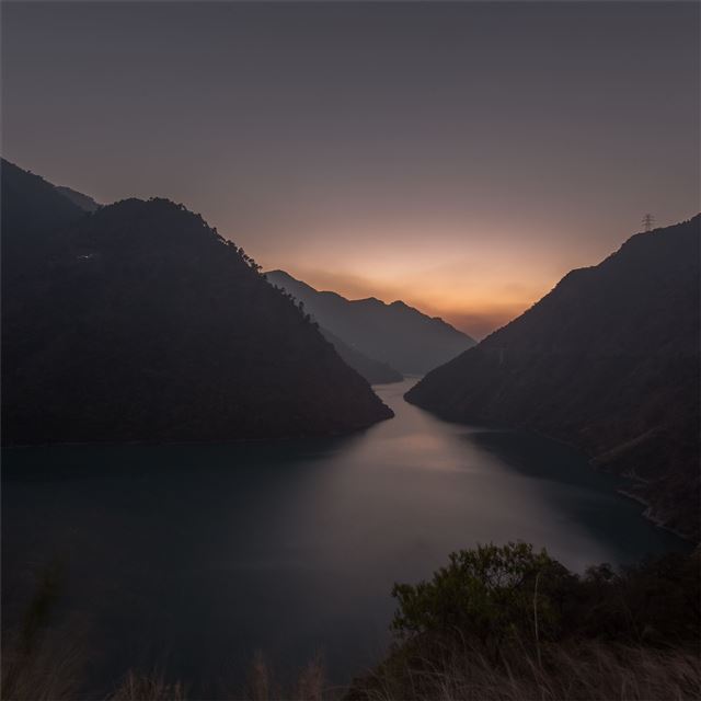 lake between mountains 5k iPad Air wallpaper 