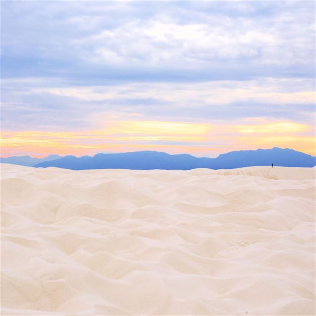 sunset in white sands national monument 5k iPad Pro wallpaper 
