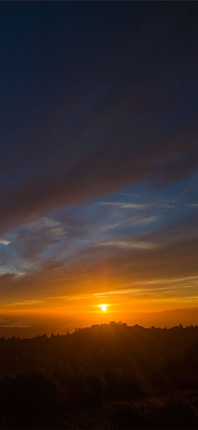sunset over the san francisco bay 5k iPhone X wallpaper 
