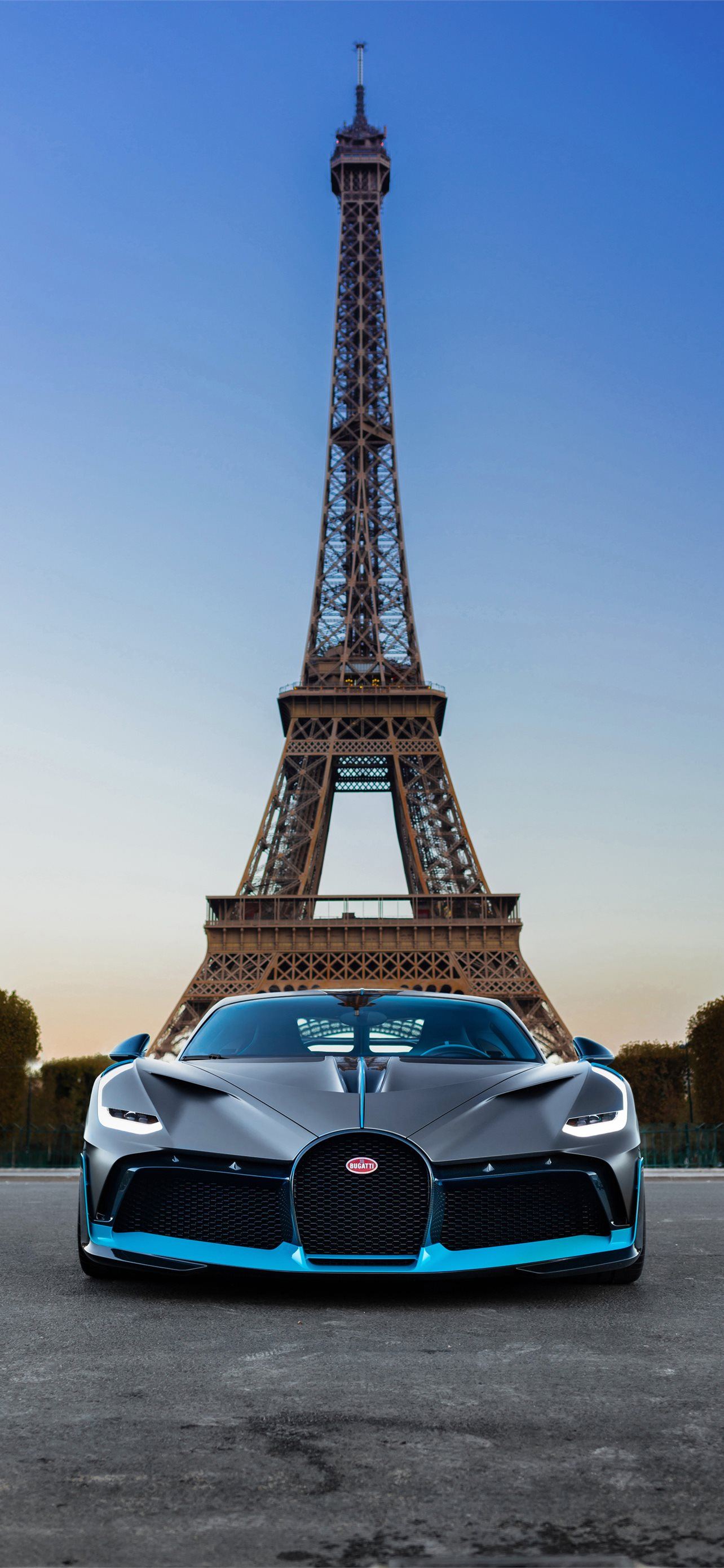 variabel album woede Bugatti Divo 2018 Paris France Samsung Galaxy Note... iPhone Wallpapers  Free Download
