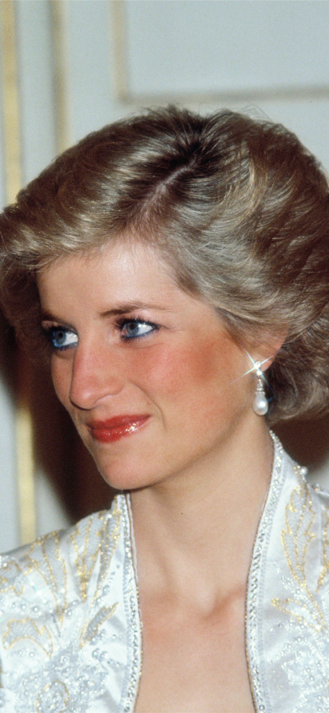 The 25 Most Iconic Photographs of Princess Diana  Vogue