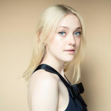 13 Wallpapers In Dakota Fanning Wallpapers