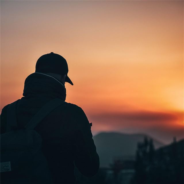 2048x2048 photographer silhoutte 5k - silhouette iPad Air Wallpaper