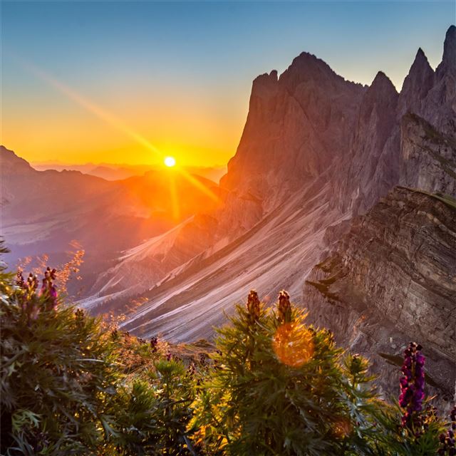 2048x2048 sunrise at the dolomites italy - 4k iPad Air Wallpaper